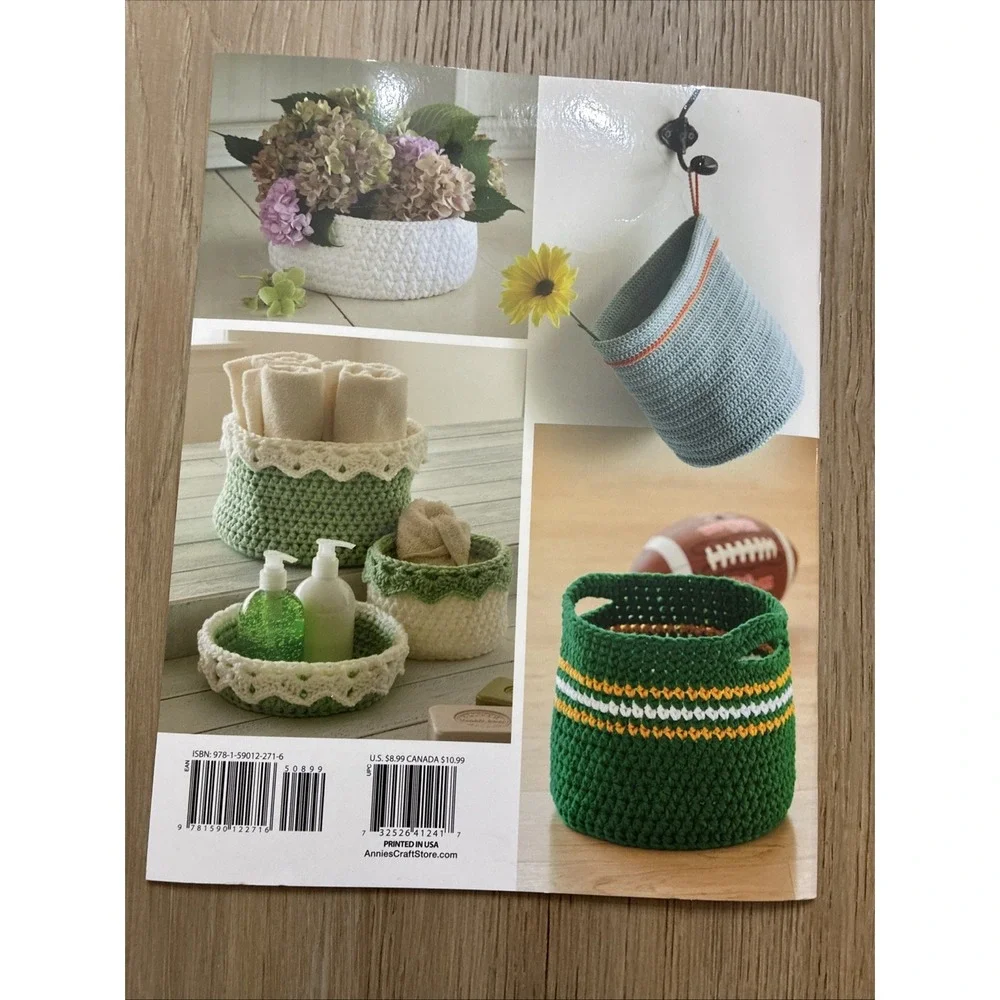Lot Of 3 Annie's Crochet Books Baskets Hats & Scarves Yo-Yo Crochet